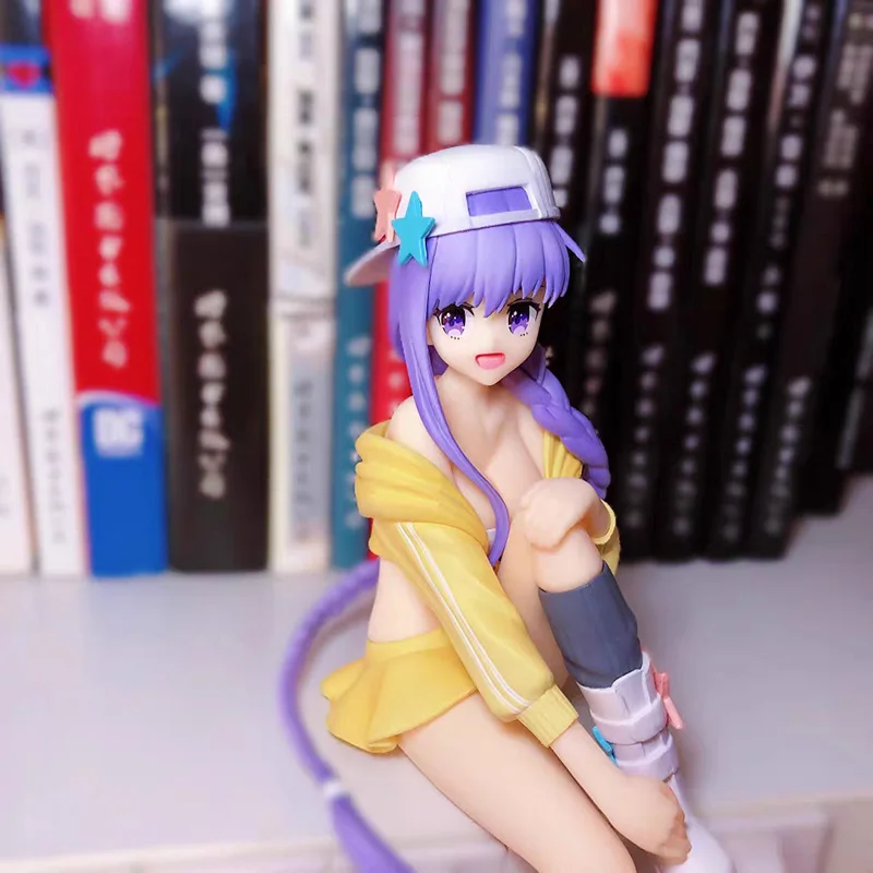

Fate/Grand Order Action Figure Swimwear SABER Altria Pendragon Model Toys 16cm