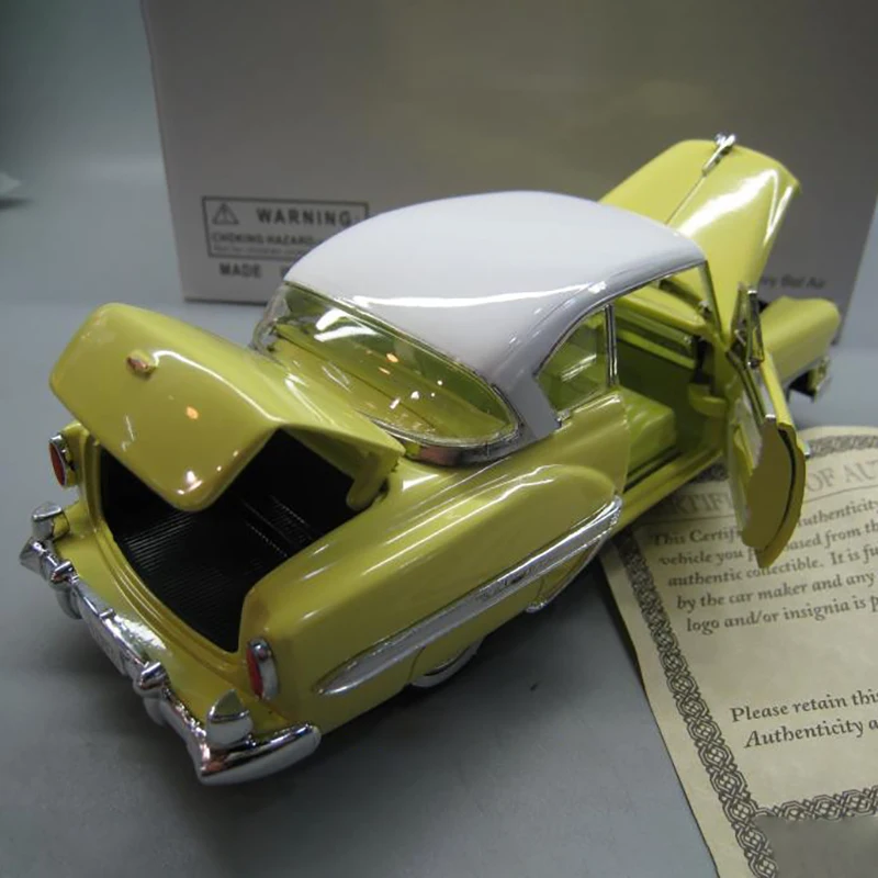 Модель литая машинки в масштабе 1:32 винтажная модель автомобиля из