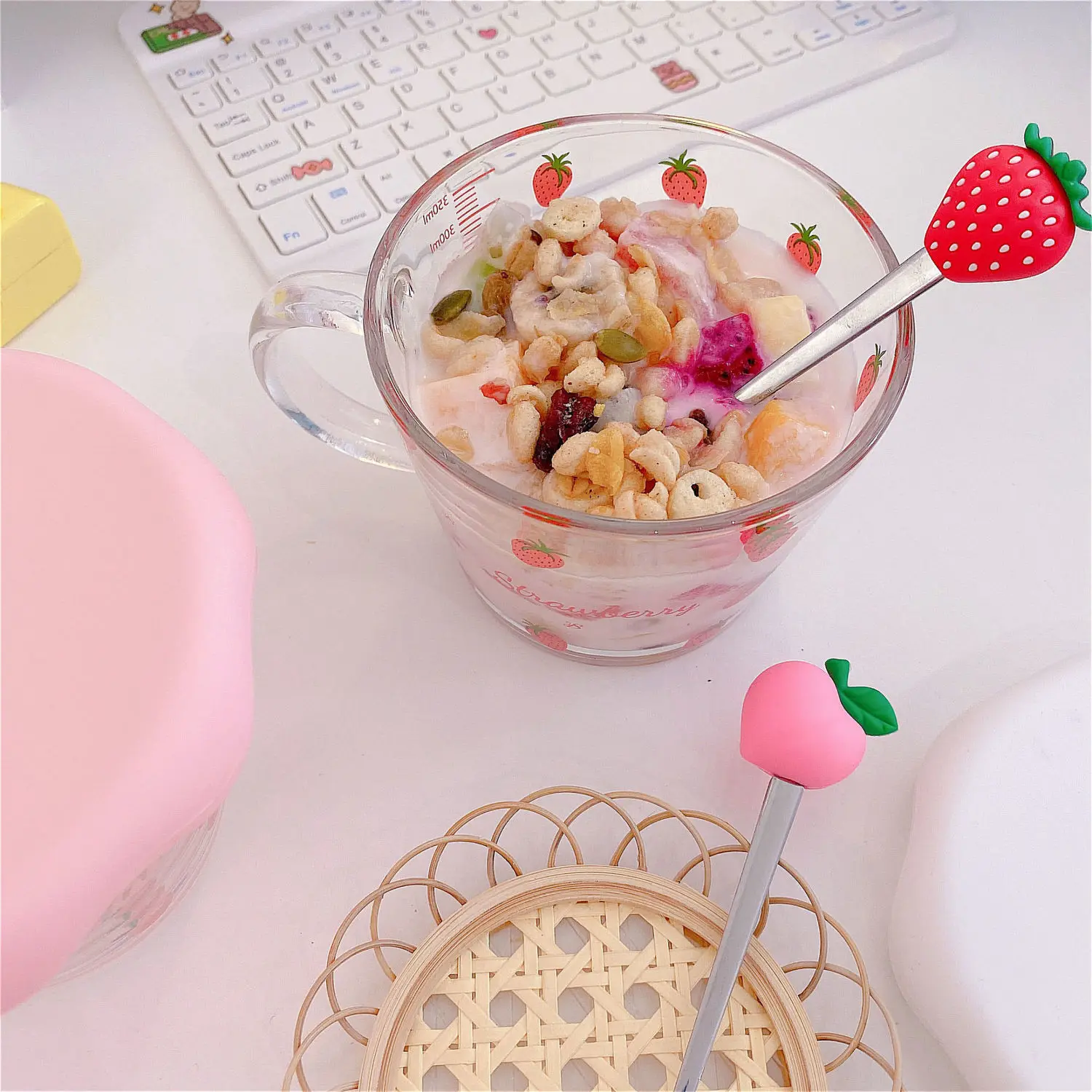 Милая стеклянная чашка в виде клубники персика кружка для завтрака каши