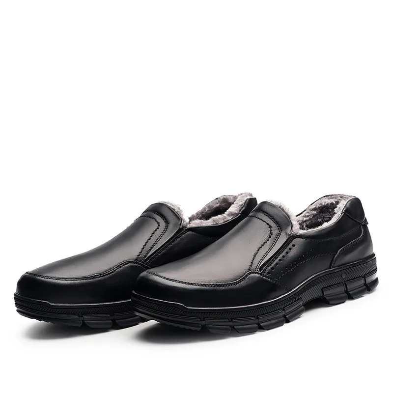 Теплые мужские ботинки из натуральной кожи большие модные зимние удобные