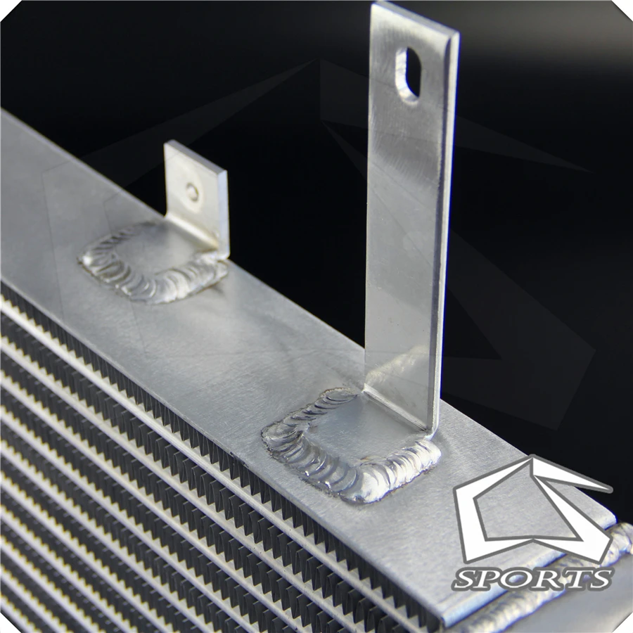 Высокопроизводительный интеркулер с передним креплением для настройки подходит