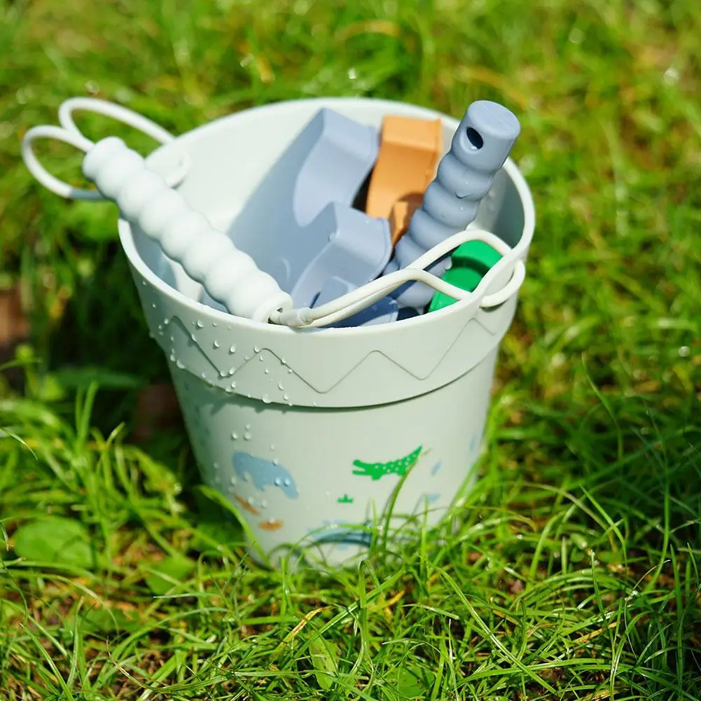 

6pcs Children Summer Toys with Cute Animal Model Ins Seaside Beach Toys Rubber Dune Sand Tools Mold Sets Baby Bath Toy Kids