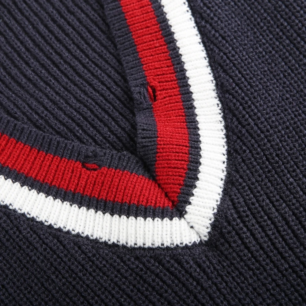 Женский трикотажный свитер с V-образным вырезом и длинными рукавами | Женская