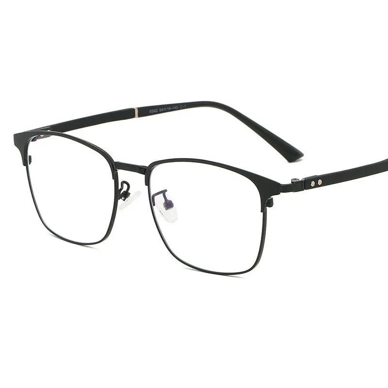 

2020 new simple and comfortable flat mirror metal fashion business glasses trend can be equipped with myopia glasses frame.