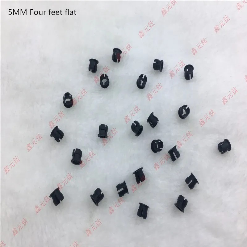 3MM 5MM LED lamp holder black Length of the buckle Four feet flat Button lamp bead Plastic seat 1000pcs/lot - Цвет: 5MM Four feet flat