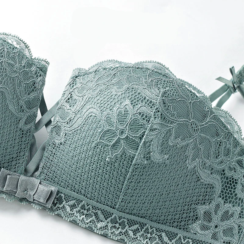 

Women's Breathable Bras and Panties Sets Sexy Four Corner Cup Lace Underwear No Steel Ring Brassiere Sets Lightweight Panties