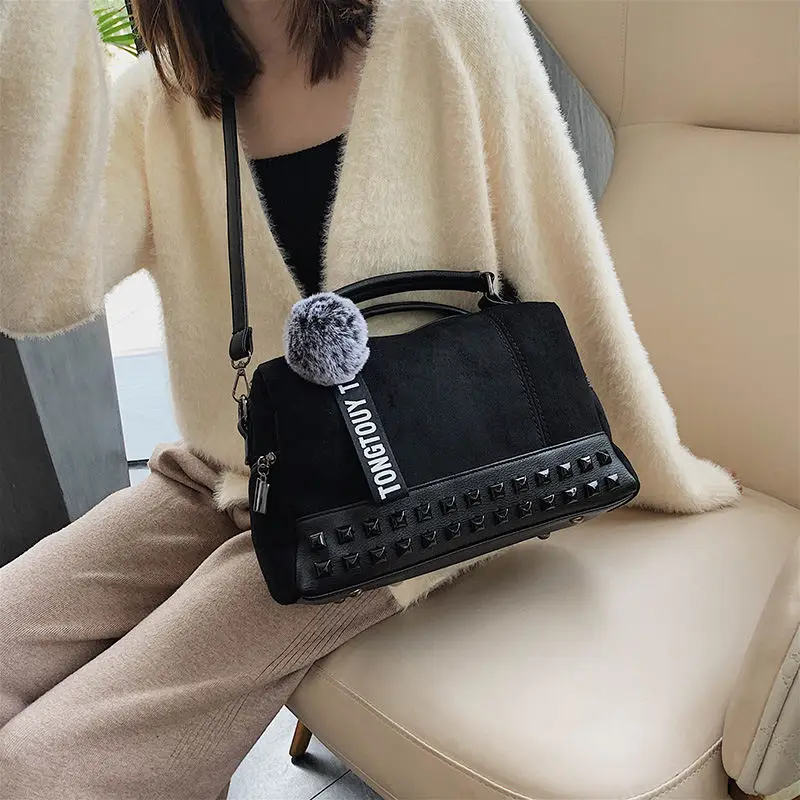 Fashion Scrub Women Hand Bags Vintage Rivet Messenger Bag Quality Retro Shoulder Bags Simple Crossbody Bag Tote Bolsa Feminina