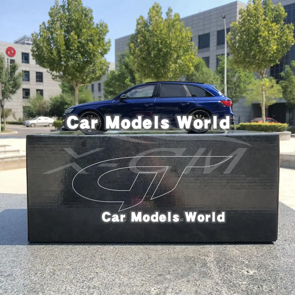 Полимерная модель автомобиля GT Spirit ABT RS4 Avant(синий) 1:18 KJ031+ маленький подарок