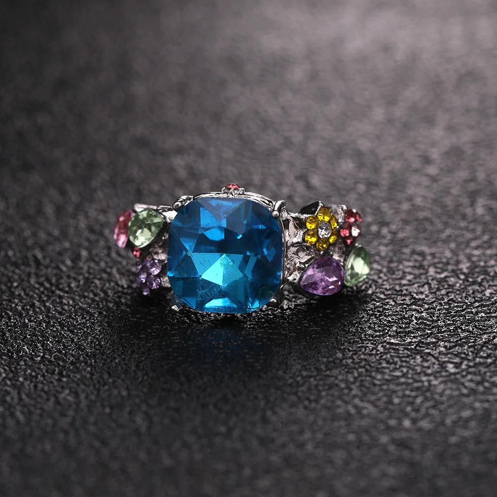 

Fashion Classic Luxury Women Engagement Wedding Valentine's Day Gift Ring Jewelry Zircon Wholesale