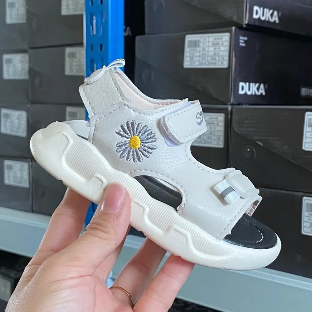 Детская обувь 2020 летние новые сандалии для девочек детские с маленькими