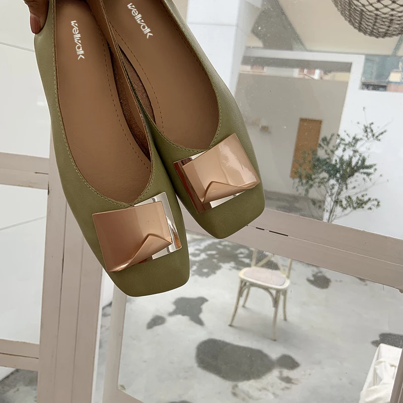 Шикарная обувь Женские повседневные Мокасины на среднем не сужающемся книзу