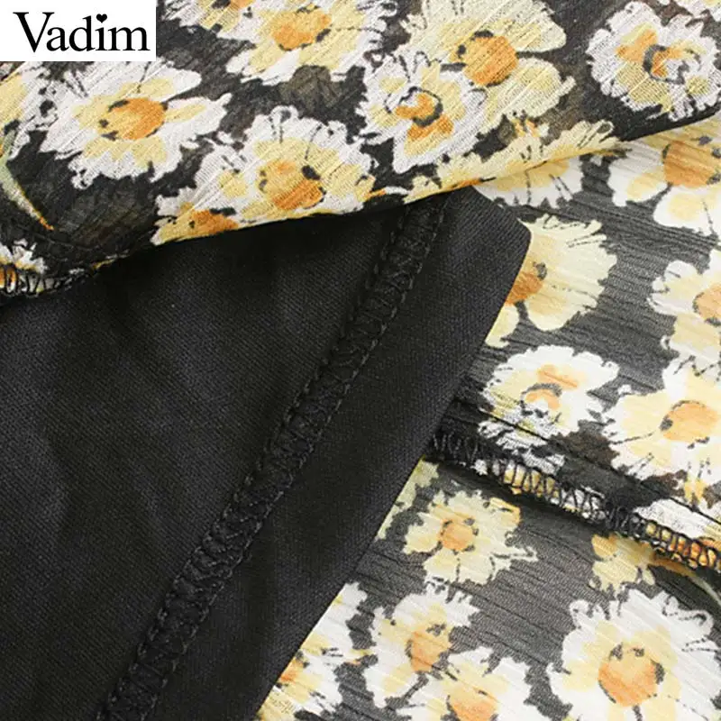 Женское платье миди Vadim Повседневное до середины голени с v образным вырезом