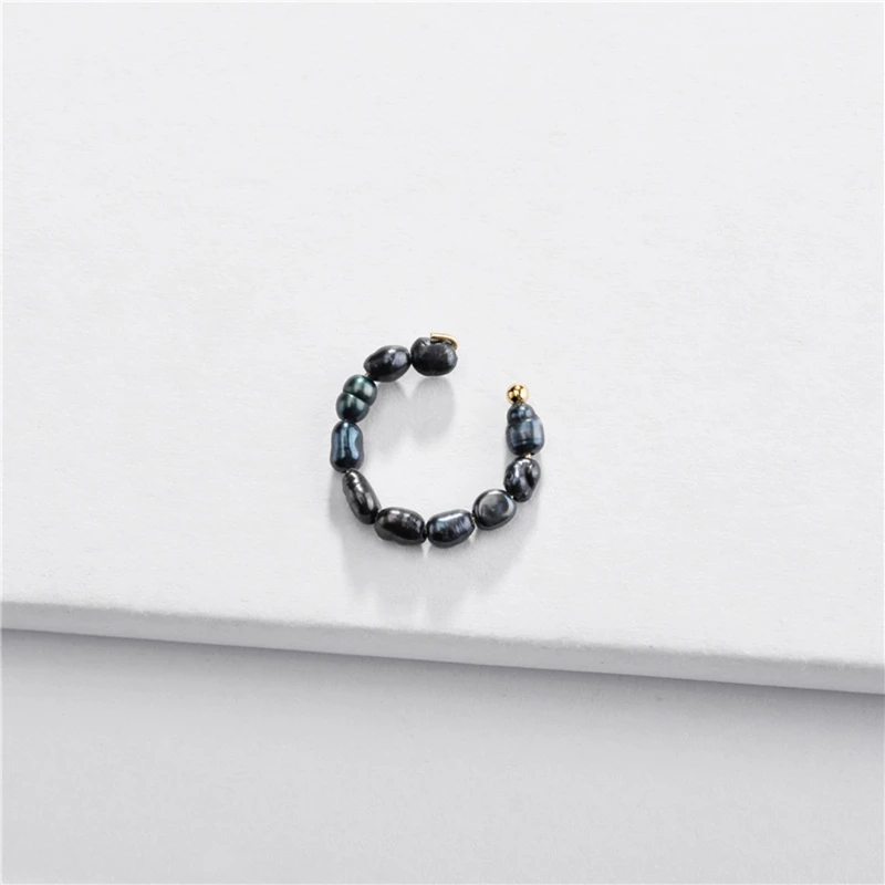 

1 Piece Ear Cuff Non Pierced Earring for Women Pearl Ear Clip On Earring Set Cartilage Hoop Ear Cuff