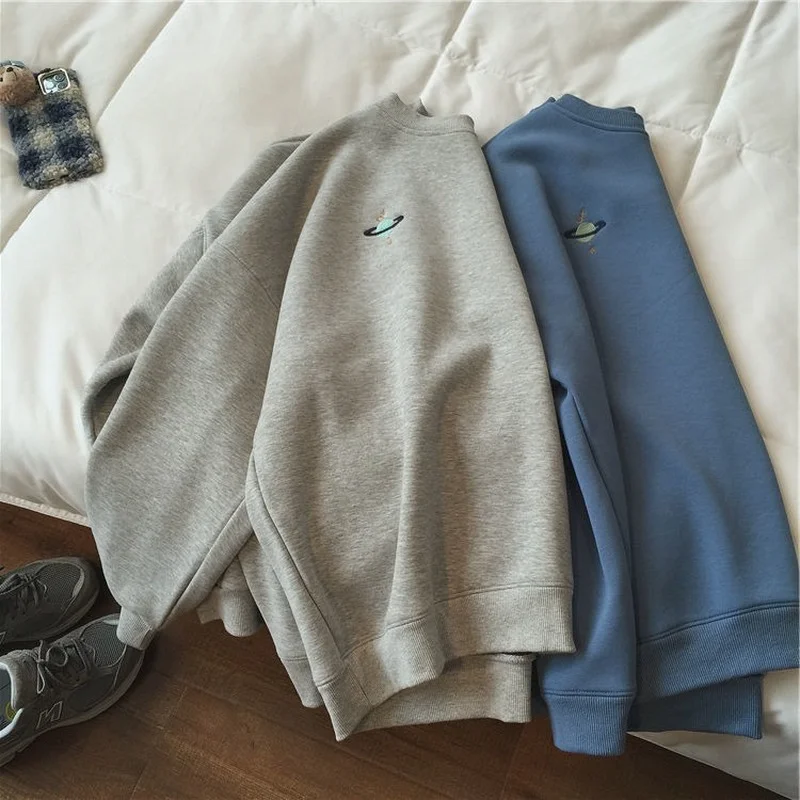 Женские свитшоты с вышивкой планеты Осенние популярные теплые свободные милые