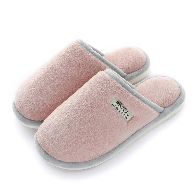 pink Зимние комнатные туфли для женщин; теплые плюшевые домашние хлопковые тапочки для влюбленных; домашняя обувь без застежки на мягкой подошве; женские и мужские шлепанцы; SH072902 - Цвет: pink