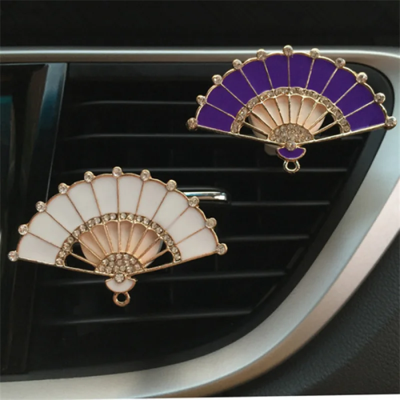 

Car air outlet perfume clip fan air outlet clip women car fragrance