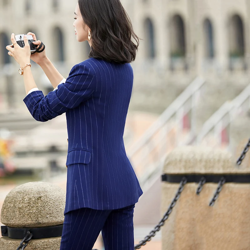 Женский комплект из 2 предметов Lenshin двубортный брючный костюм темно-синего и