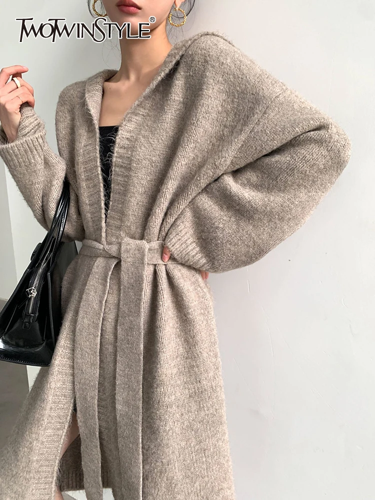 

Twotwin2 стиль свободный свитер для женщин с капюшоном воротник длинный рукав однотонный минималистичный женский вязанный кардиган одежда сти...