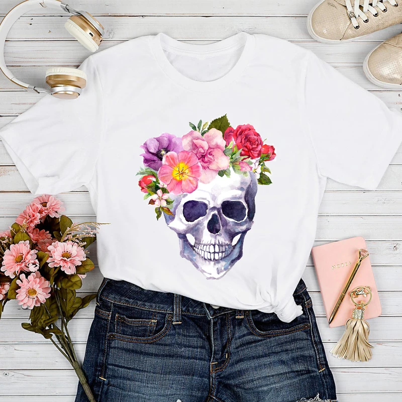 

T-shirts Women Pineapple Fruit Cute 90s 2021 Fashion Spring Summer Tshirt Top Lady Graphic Female Print Clothes Tee T-Shirt