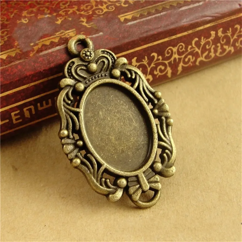 

10pcs Crown Pendant Cabochons Settings Bronze Base Tray Fit 10*14mm Glass Cabochon Cameo Cabochon DIY Vintage Necklace Findings