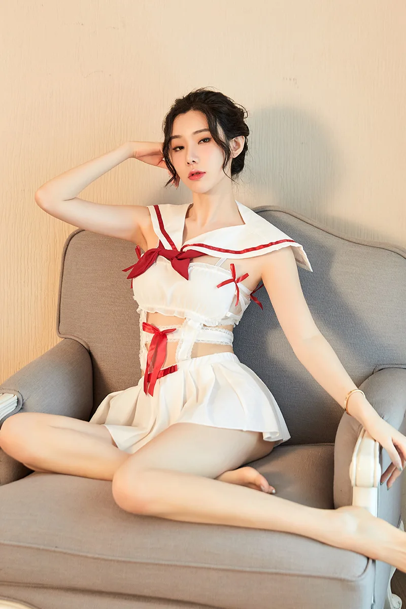

Sexy sexy sailor school uniform temptation skirt suit female
