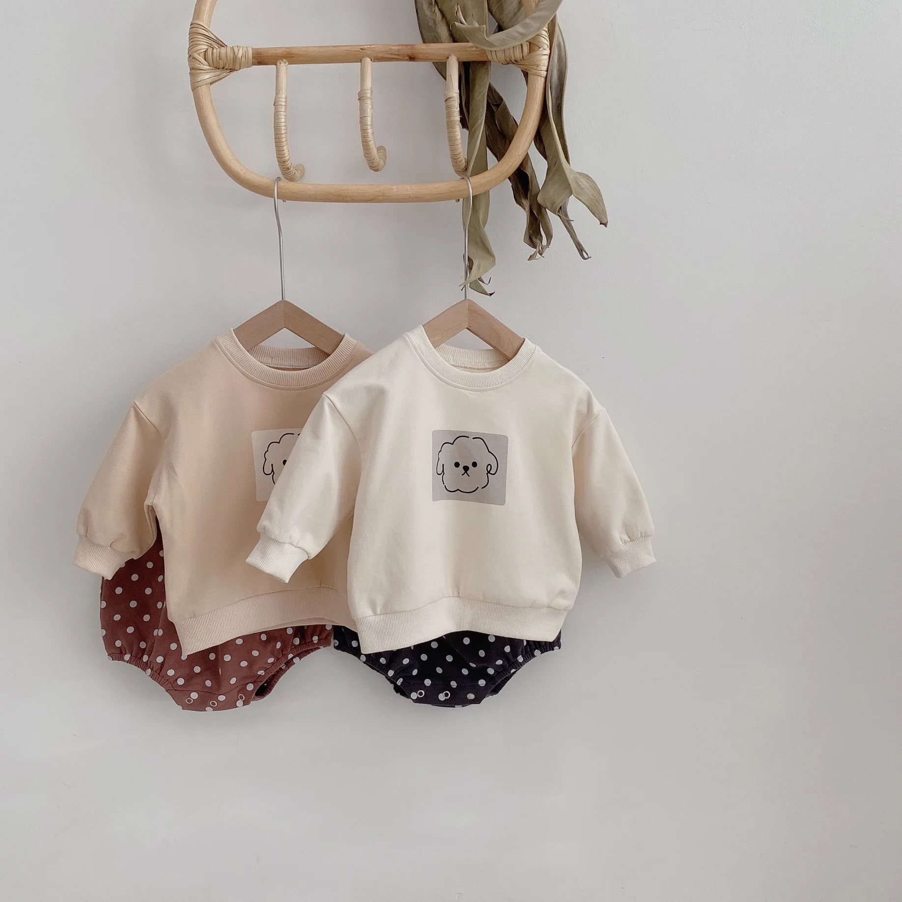 Autumn cute dog long sleeve sweatshirts and dot shorts 2 pcs sets Baby boys girls cotton outfits | Детская одежда и обувь