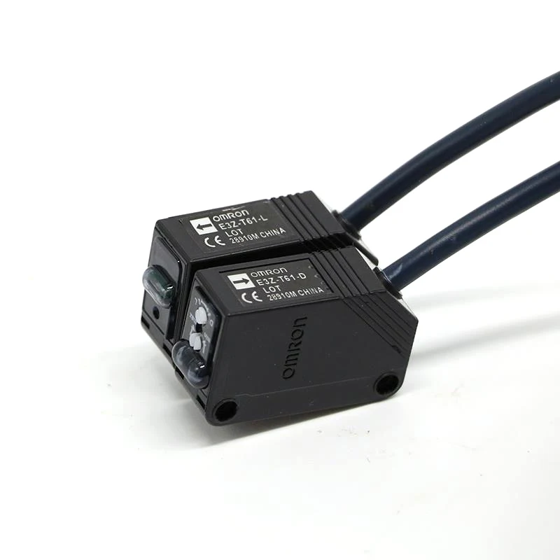 

E3Z-D82 built-in small amplifier type photoelectric sensor diffuse-reflection detection distance 1m PNP open collector