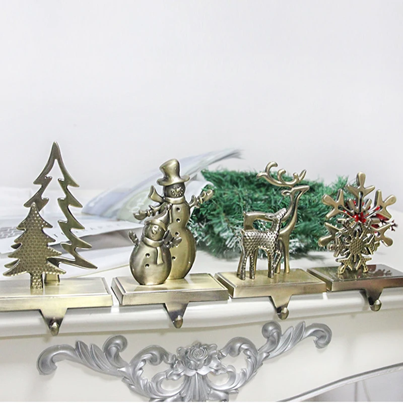 

Metal Christmas Decor Snowflake Snowman Christmas Tree Elk Socks Hanging Christmas Tree Ornaments Gift Wall Home Decoration