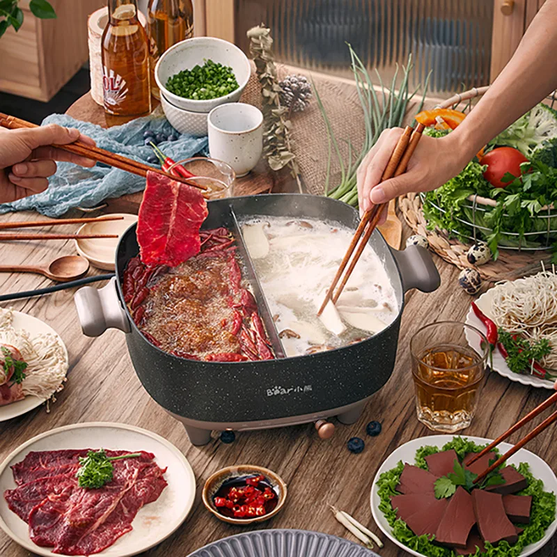 Electric Hot Pot Electric Hot Pot Non-stick Pot Yuanyang Pot Two-stage Firepower Adjustable 6 Liters Large Capacity