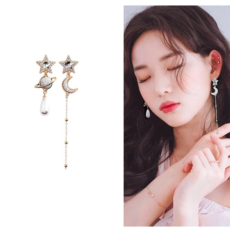 Серьги клипсы Стразы серебряного цвета с имитацией капли воды длинные Сейлор Мун