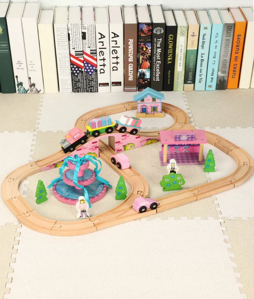 Розовый фонтан сцена набор подарки дети совместимые деревянные Тома поезд трек
