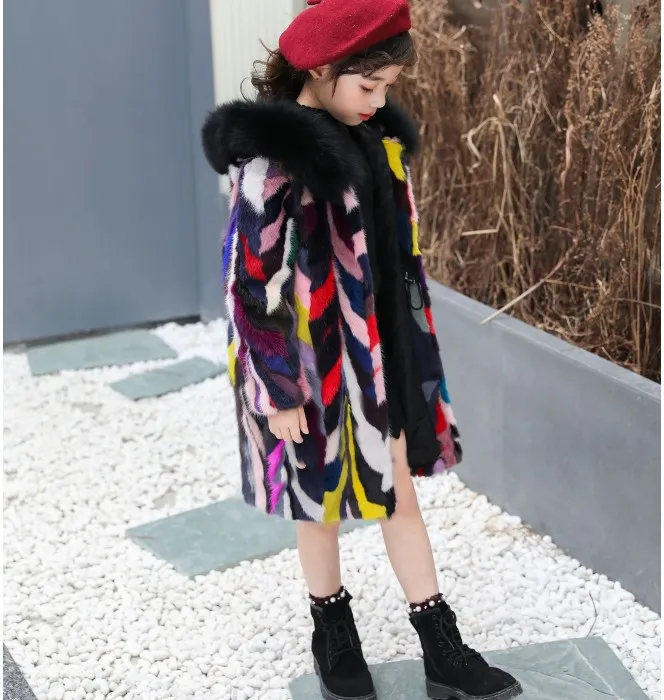 Шуба детская из натурального меха норки с капюшоном лисьего | Мать и ребенок