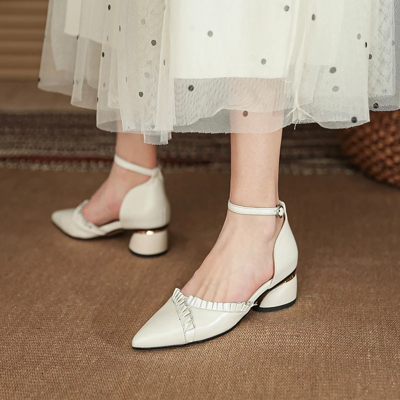 

MoonMeek 2021 Genuine Leather Pumps Women Fashion Ankle Strap Ladies Single Shoes Summer Buckle Party Casual Shoes Black