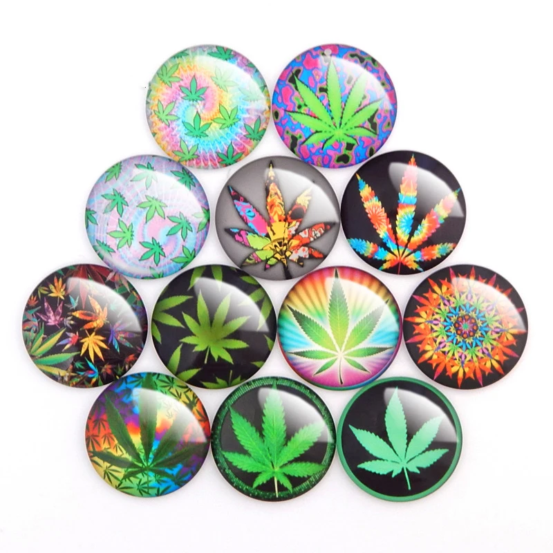 

Random Mix 10 Pcs Leaves Floral Plant Pattern Round Glass Cabochon Necklace DIY Glass Patch Dome Flat Back Jewelry Findings