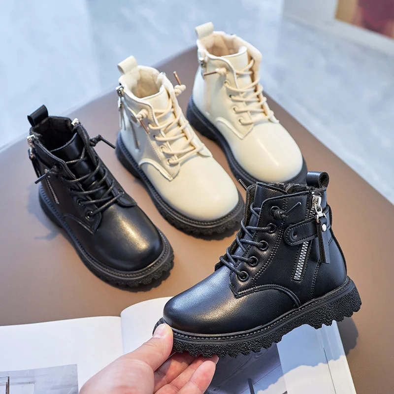 

2022 Winter Children's Martin Boots Fur Children's Shoes Windproof Handsome Boys Short Boots Casual Thick-soled Girls Boots