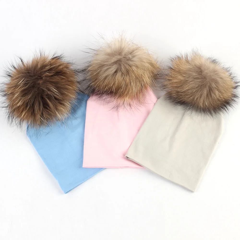 

Осенние и зимние однотонные шапки для новорожденных детей, облегающая шапка для маленьких девочек и мальчиков, шапочки с помпоном из хлопка енота, облегающие шапки, детская шапочка, шапки