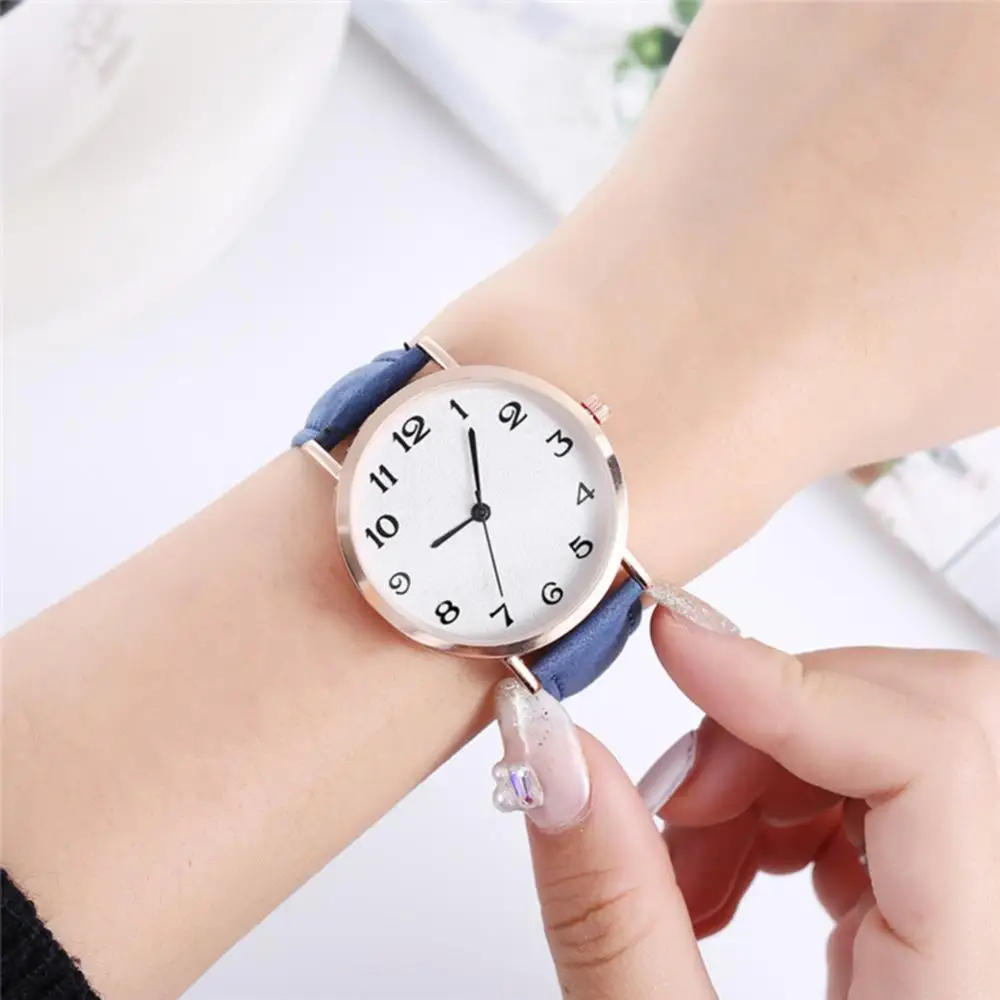 

Women Round Dial Arabics Numerals Faux Leather Strap Analog Quartz Wrist Watch