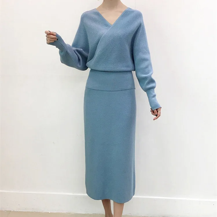 Новинка 2018 Женский вязаный комплект из двух предметов осенне зимний джемпер с v