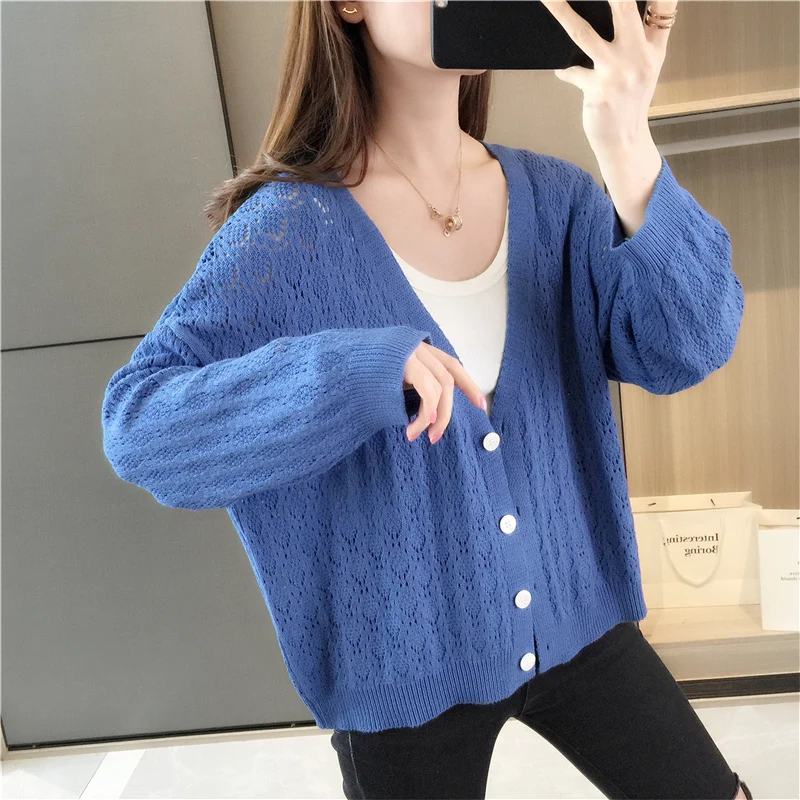

20093 (room 3, row 5, No.2 Middle) solid color diamond hollow V-neck knitted cardigan 42