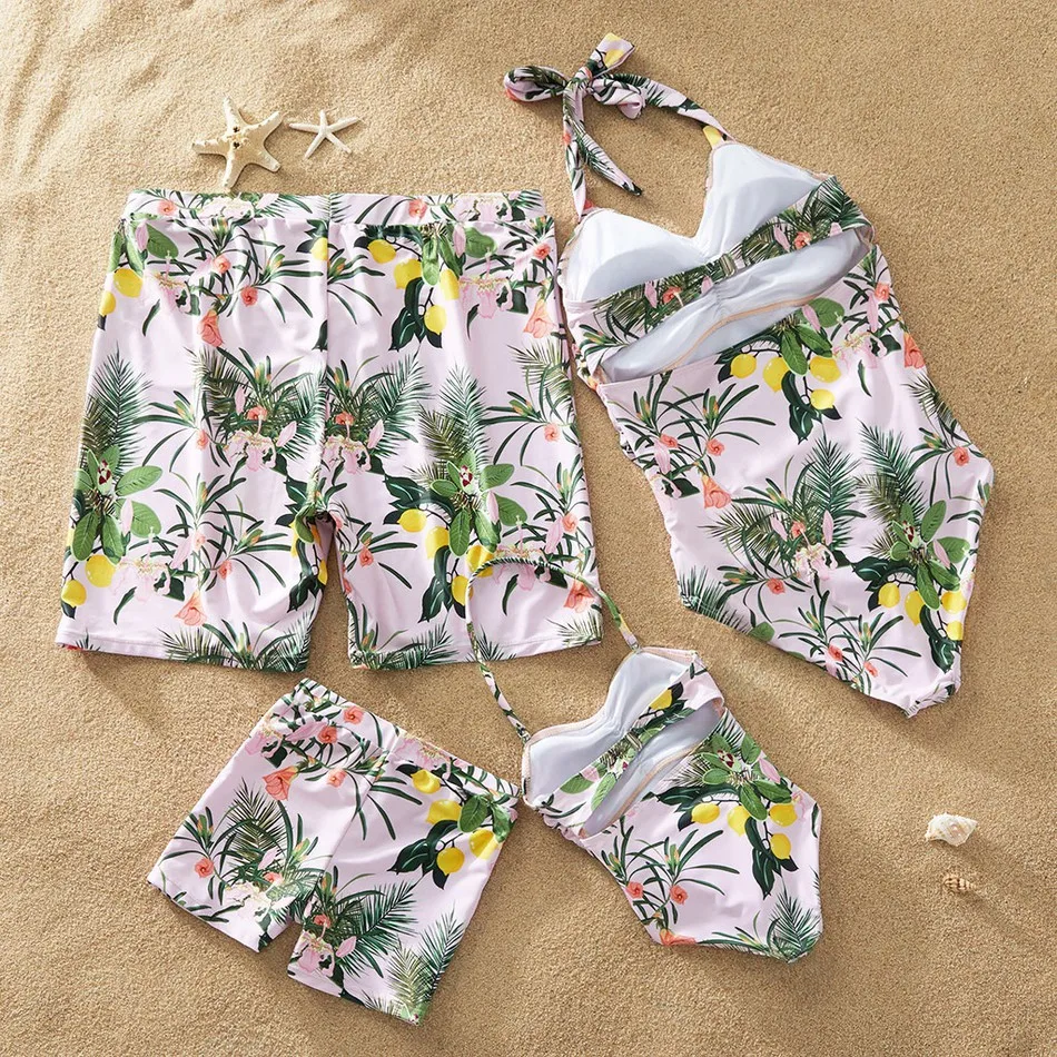 

Leaf Family Matching Swimsuit Flower Mother Daughter Swimwear Mommy and Me Bikini Dresses Clothes Outfits Father Son Swim Trunks