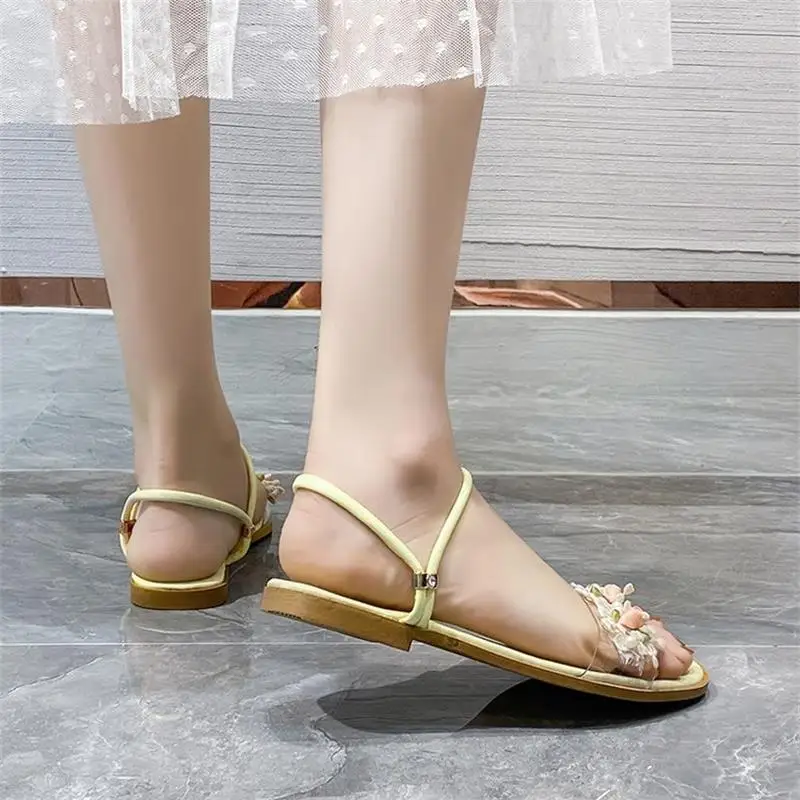 

Women's Shoes Fashion Trend Sweet and Elegant Pure Color PU Stitching Transparent Flowers Comfortable Two-wear Sandals 6KF158