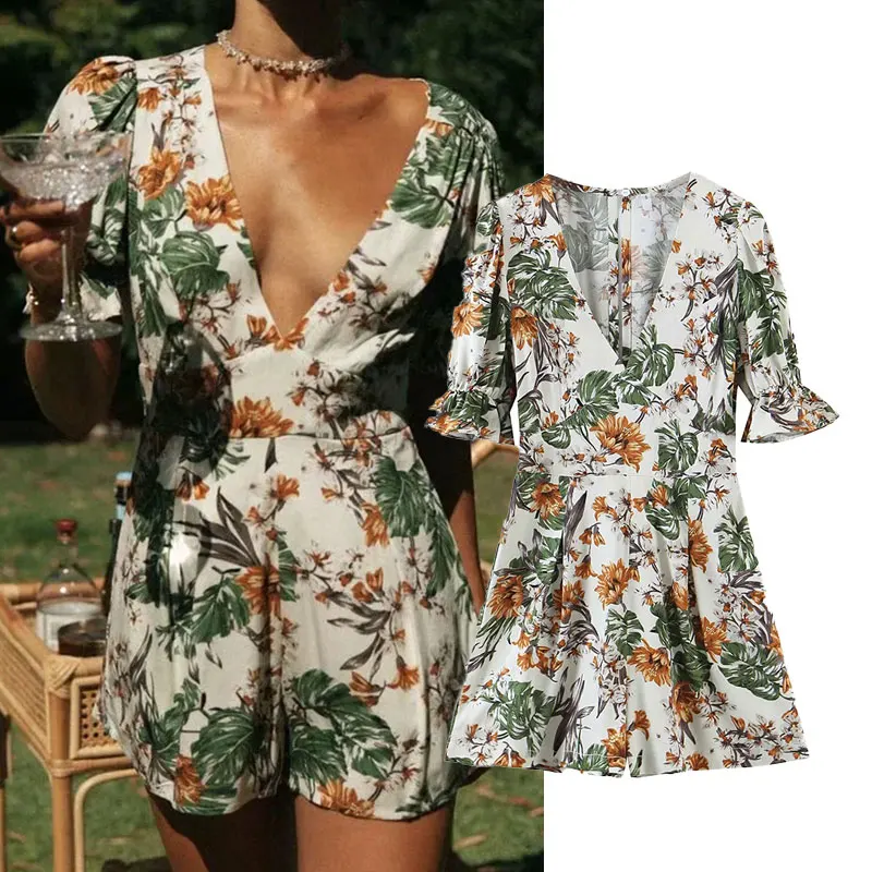 

Spring new European and American holiday style short-sleeved printed V-neck high-waist casual jumpsuit wide-leg shorts