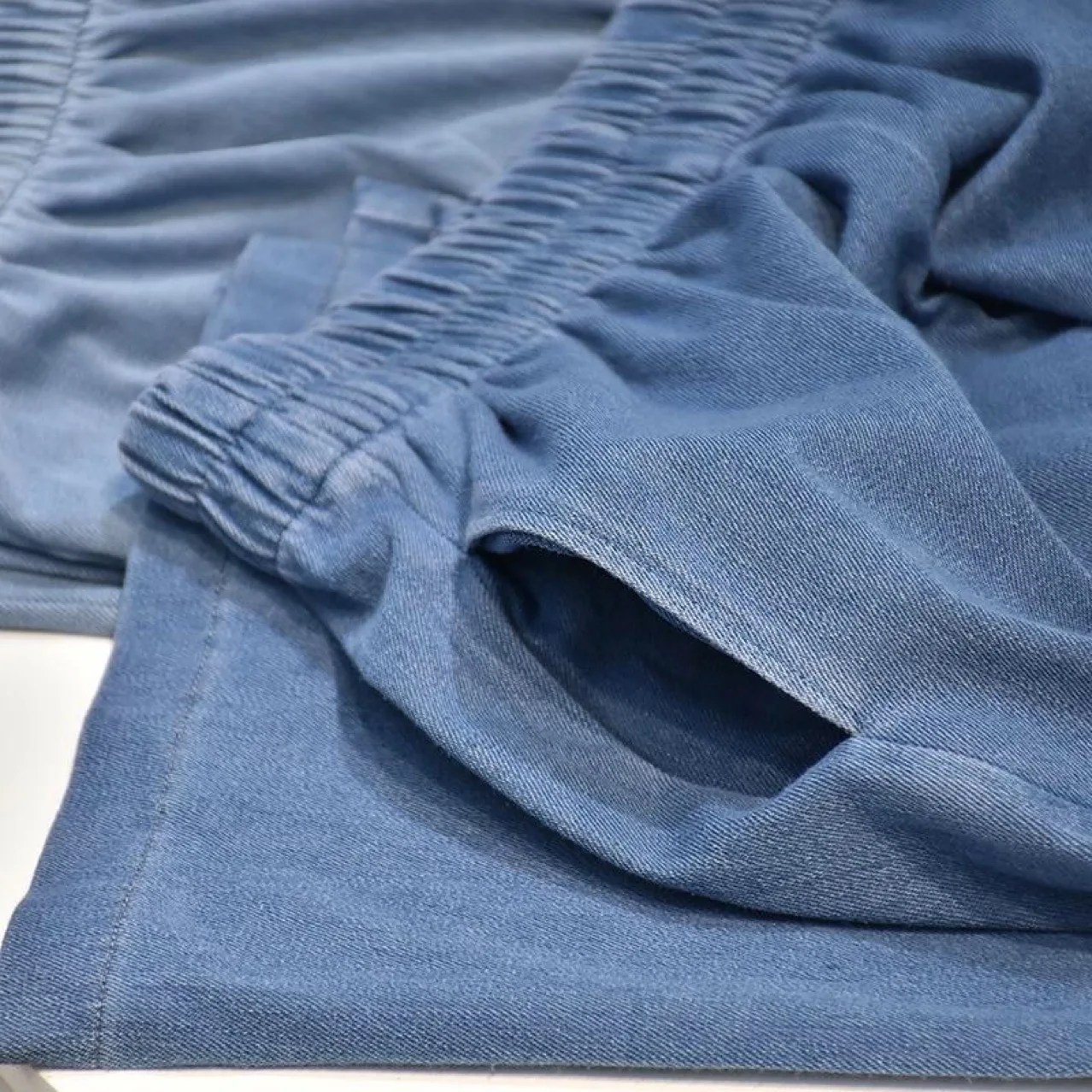 

Summer Tencel Cotton Ladies Plus Size Pants Denim Blue Wide Leg Cropped Pants for Girls Casual Loose Stretch Blue Trousers Women