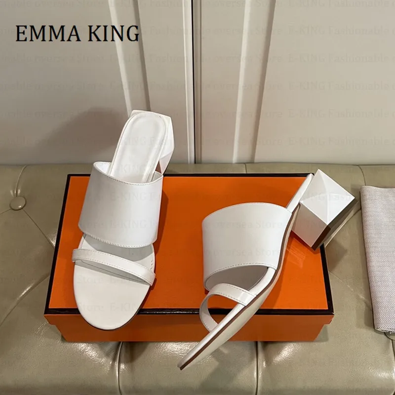 

2021 Summer Women Heeled Slide Slippers Open Toe Outdoor Casual Design Leather Shoes Ladies 5.5cm chunky Heels Sandals Flipflops