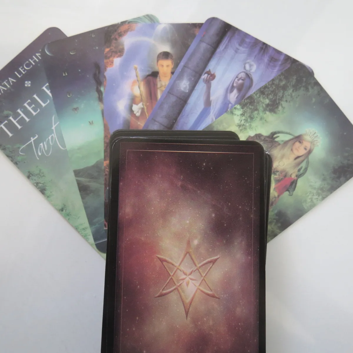 Новые карты Таро Оракл колода таинственное гадания Thelema для женщин девочек игры