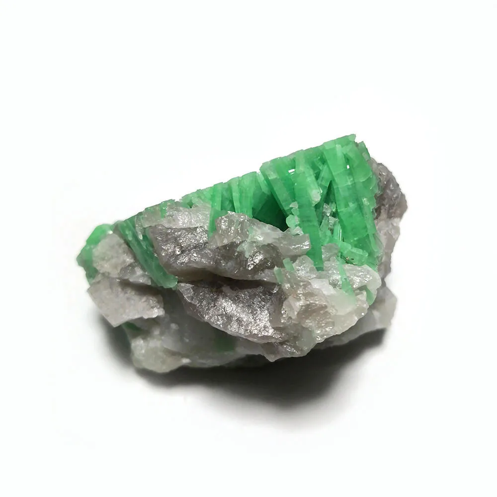 

81g B4-3 Rare High-Quality Goods Natural Quartz Emerald Mineral Crystal Specimen From Malipo Wenshan Yunnan Province,China