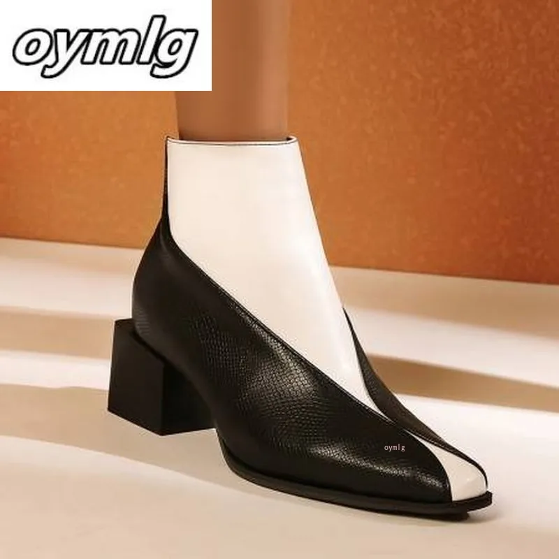 Ботинки осень-зима женские черно-белые коричневые сапоги из змеиной кожи для