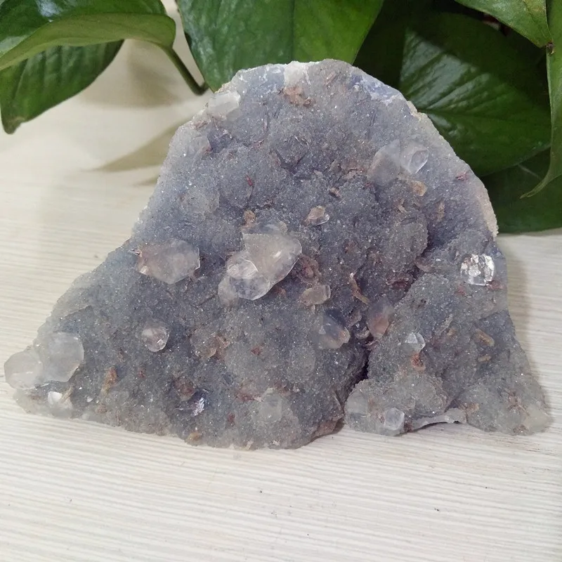 

Natural crystal fish-eye mineral specimens are arranged specimen home decorative stone collection and appreciation