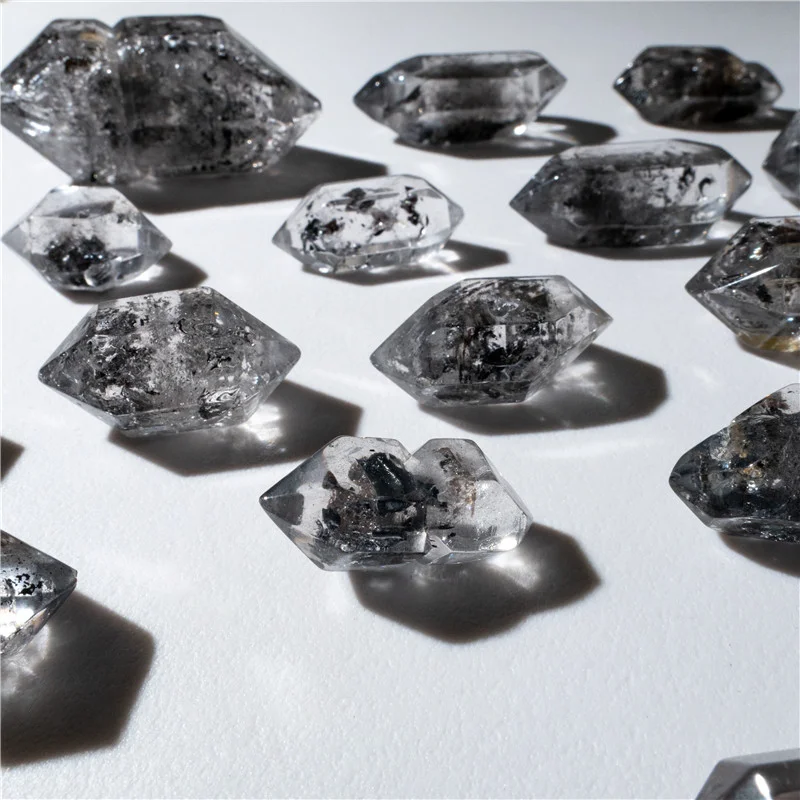 

Fashion Hector Diamond Double Spinel Rough Natural High Frequency Energy Healing Crystal Stone Can DIY Luxury Jewelry Accessorie