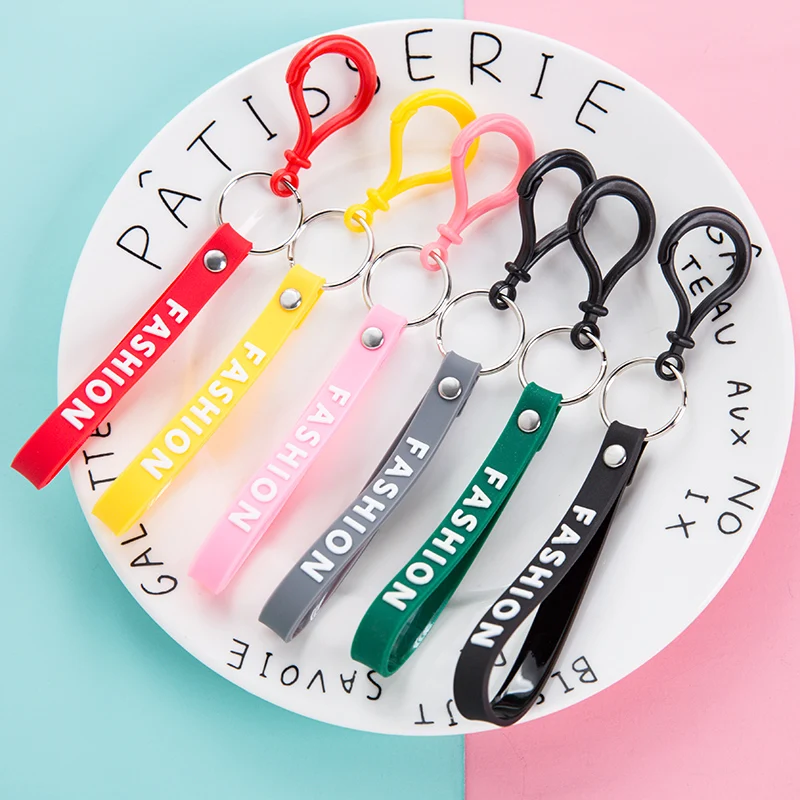 50PCS Plastic Candy Color Key Hook Charms Light Bulb Buckle Chain Toy Accessories Gourd Doll Charm Wholesale | Украшения и